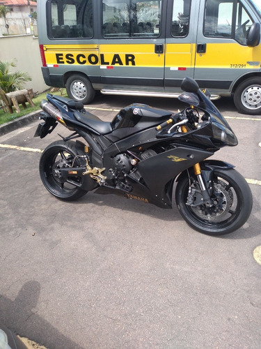 Moto Yamaha Yzf R1