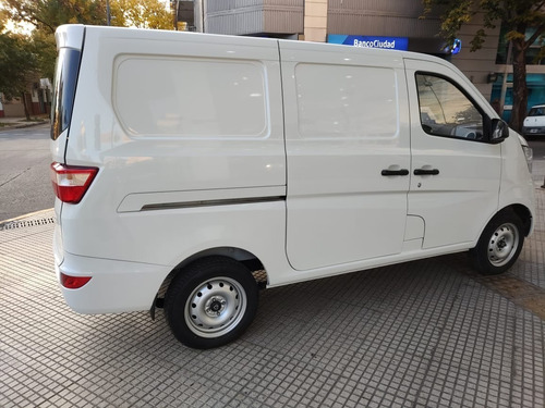 Imagen 9 de 15 de Changan Van