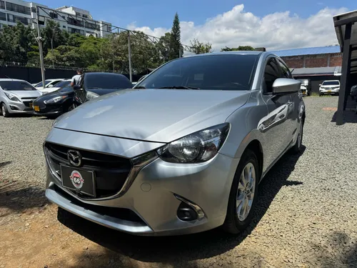 Mazda 2 Touring 2019