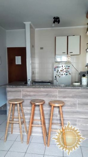 Apartamento Com 02 Dormitório , 01 Banheiro, 01 Vaga De Garagem Coberta !!! - 13239