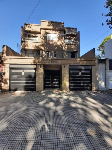 Imagen 2 de 17 de Ph Tres Ambientes A Estrenar/ Cochera Fija Y Patio (villa Urquiza)