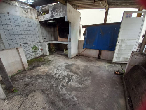 Casa Com 120 De Área Construída