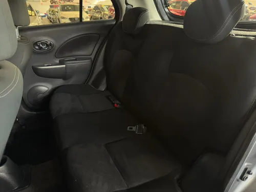 Nissan March 1.6 Advance At