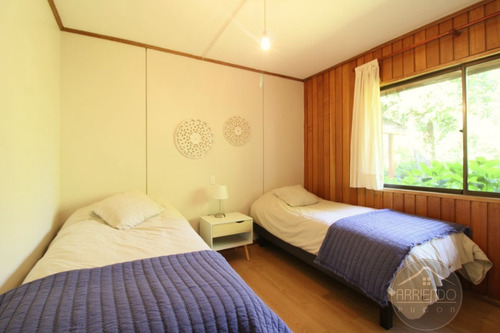 Cómoda Casa En Condominio Con Acceso A Lago