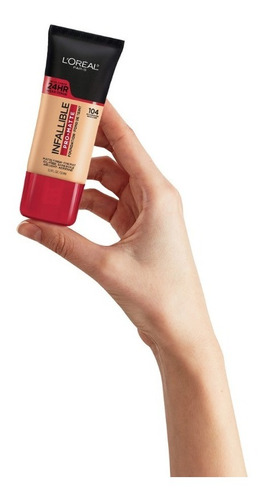 Base de maquillaje líquida L'Oréal Paris Infallible Pro-Matte 24 hrs tono 104 golden beige - 30mL