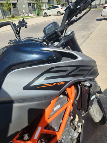 Ktm Duke 250