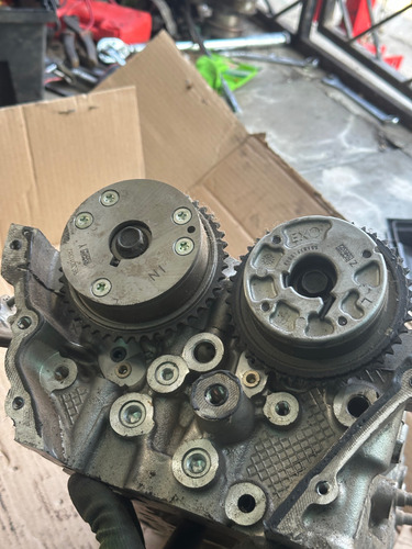 Cabeza Derecha Chevrolet Camaro Acadia3.6l V6 16-20 12668127 (Usado)