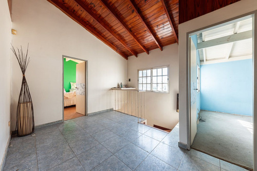 Venta Casa 5 Ambientes + Depto En Villa Martelli