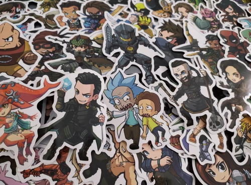 Super Heroes Marvel Dc Stickers 50 Calcomanias Contra Agua