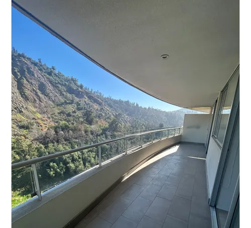 Departamento Piso 16 Con Una Tranquila Vista Norte Al Cerro!