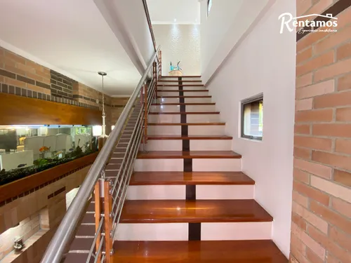 Casa En Venta En La Doctora. Cod V775715