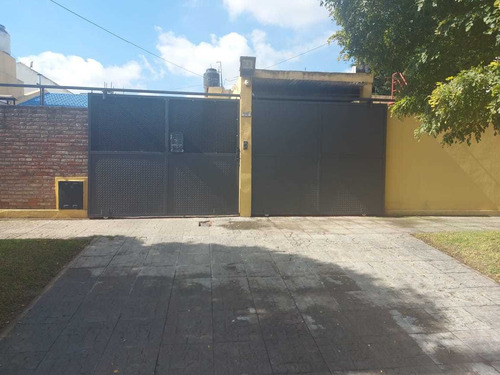 Imagen 2 de 11 de Alquilo Casa En Chascomus