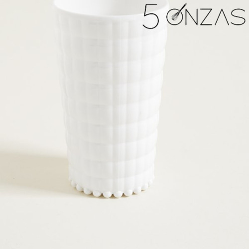 Vaso Acrilico Blanco Relieve 750ml Taksim White 5 Oz