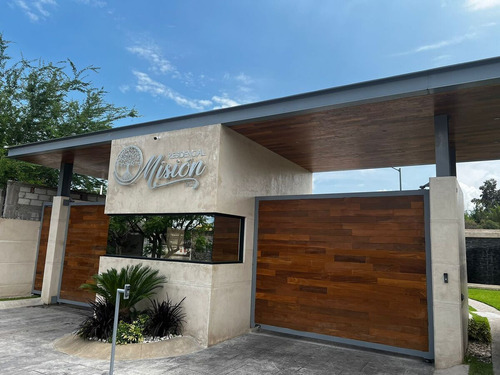 Se Vende Terreno En Fraccionamiento Mision Eco, San Gaspar, Jiutepec, Morelos.
