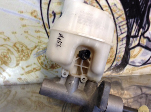 Bomba Cilindro Maestro De Freno C/dep Malibu Mod 03-07 Oem