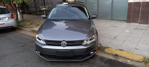 Volkswagen Vento 2.5 Luxury 2013