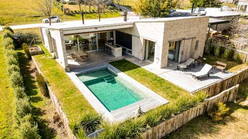 Venta Hermosa Casa Barrancas De San Benito, Chapadmalal