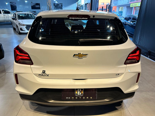 Chevrolet Onix 10mt Lt2