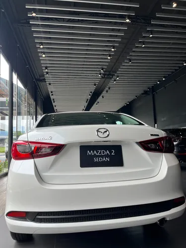Mazda 2 Sedan Touring 2026/ Ms
