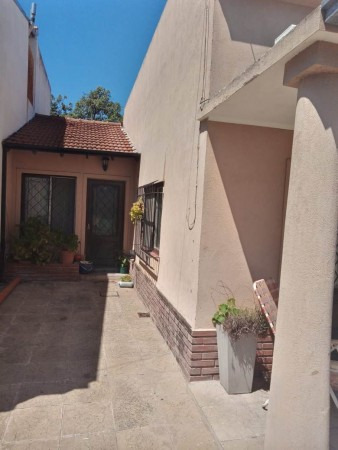 Venta Casa En Don Torcuato