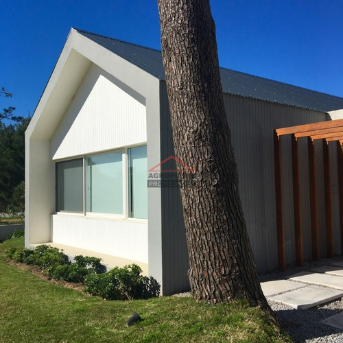Casa A Estrena En Jose Ignacio- Ref: 4718