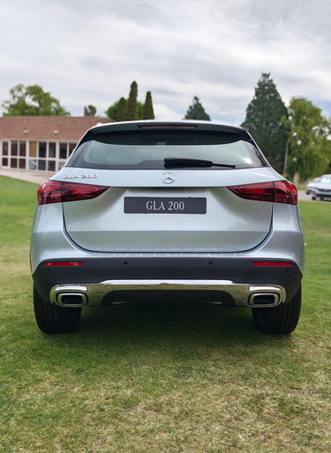 Mercedes-Benz Clase GLA 1.3 Gla200 Progressive 163Cv