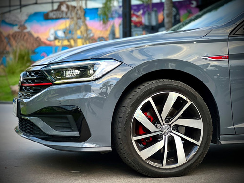 Volkswagen Vento 2.0 Tsi Gli Dsg 230cv