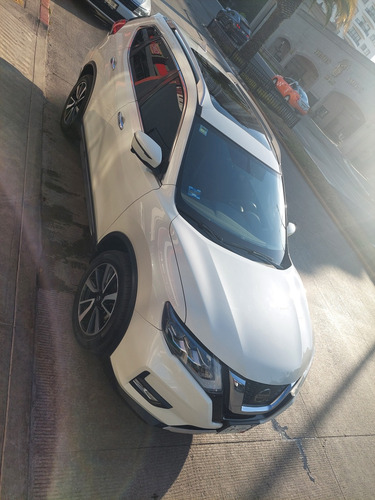 Nissan X-Trail 2.5 Exclusive 2 Row Cvt