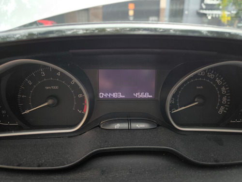 Peugeot 2008 1.6 Feline