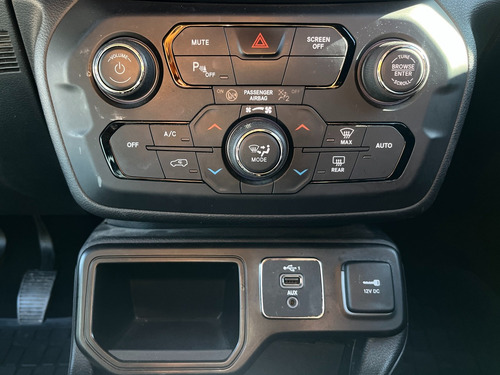 Jeep Renegade 1.8 Sport