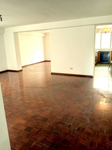 Apartamento En Alquiler 164m2 La Florida