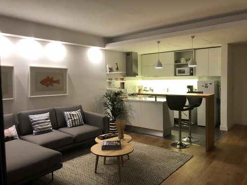 Imagen 3 de 8 de Forum Con Muebles