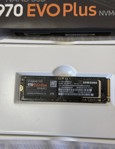 Ssd Samsung 970 Evo Plus 2tb Nvme M.2 Preto (Usado)