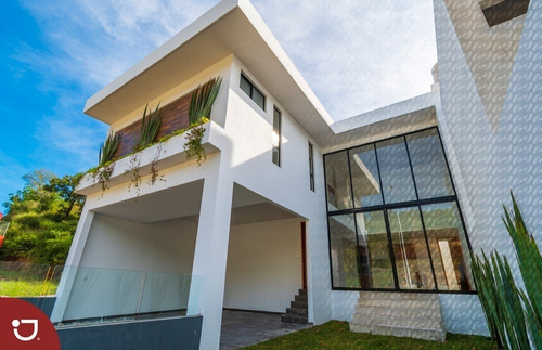 Imagen 15 de 15 de Moderna Casa A La Venta Cerca De Residencial Monte Magno, Xa