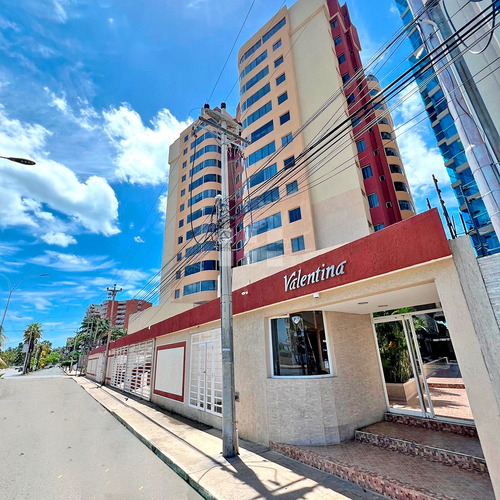 Apartamento De Lujo Con Vista Al Mar En El Conjunto Residencial Karla Valentina