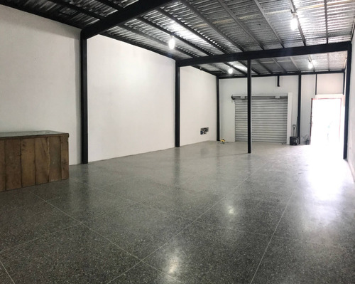 Imagen 5 de 14 de Local Comercial Calle Rivas Dávila, La Victoria