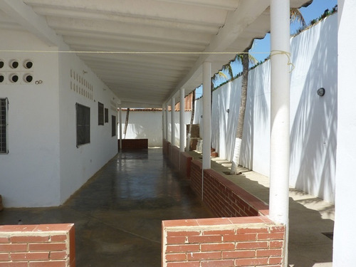 Imagen 11 de 19 de Casa En Venta.