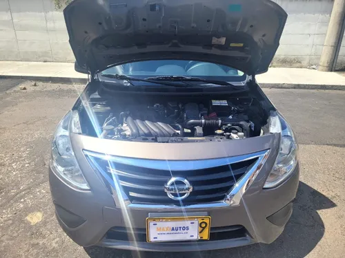 Nissan Versa Drive
