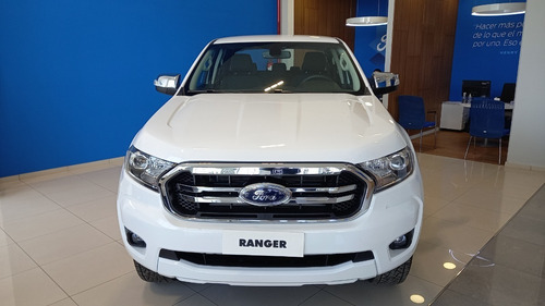 Imagen 4 de 16 de Ford Ranger Xlt 3.2 At (financia $4.000.000 Con Tasa 19.90%)