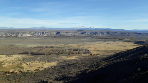 Estancia Manantiales De Collón Cura - Patagonia Argentina
