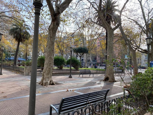 Local 18 De Julio Esq. Cuareim - Plaza Cagancha