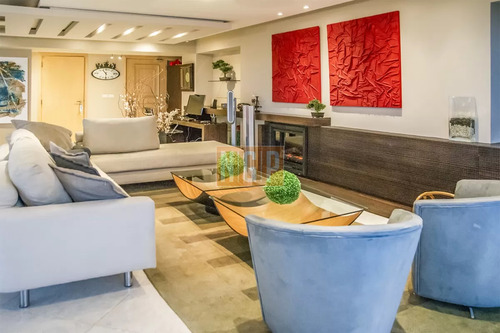 Departamento En Venta De 3 Dormitorios En Torre Nueva York.