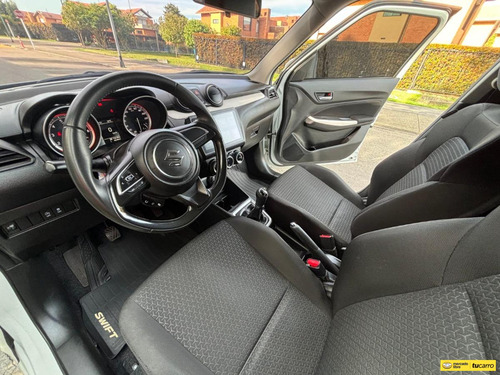 Suzuki Swift Hibrido 1.2cc Mt Aa 4x2