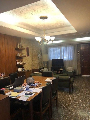 Imagen 3 de 14 de Casa En Venta En Lanus Oeste
