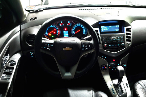 Imagem 9 de 9 de Chevrolet Cruze 1.8 Lt 16v Flex 4p Automático