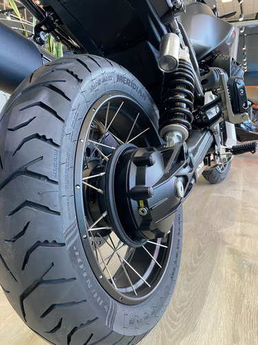Imagen 9 de 17 de Moto Guzzi V85tt