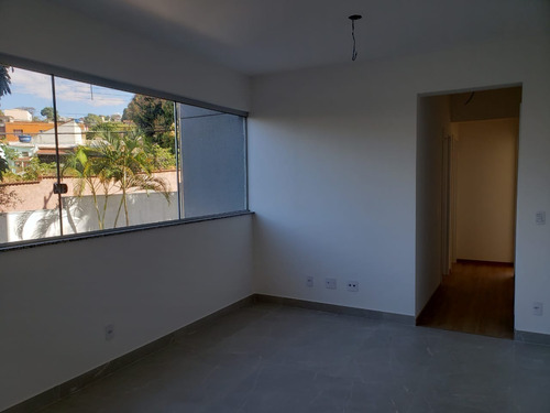 Imagem 1 de 15 de Apartamento - Candelaria - Ref: 4370 - V-4370