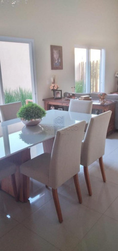 Imagem 3 de 10 de Casas - Ref: V15817