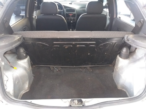 Imagem 3 de 9 de Fiat Palio Ex 1.8 4p