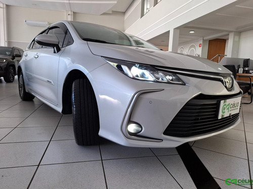 Toyota Corolla XEi 2.0 Flex 16V Aut.